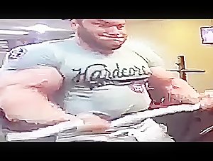 Super huge biceps of Lev Danovitz