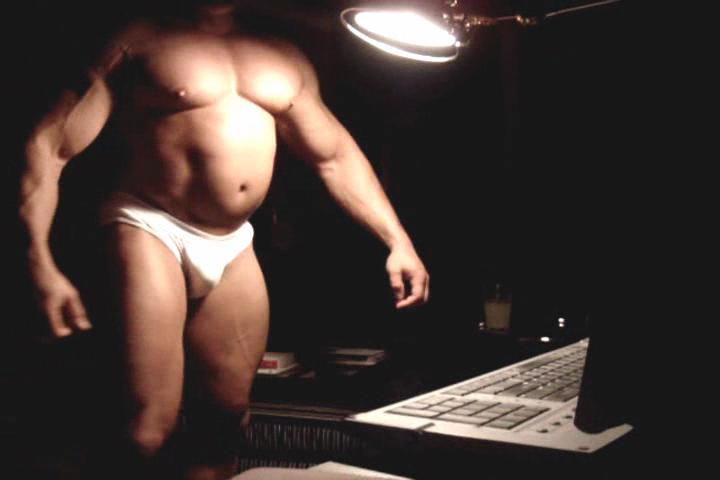 Me flexing